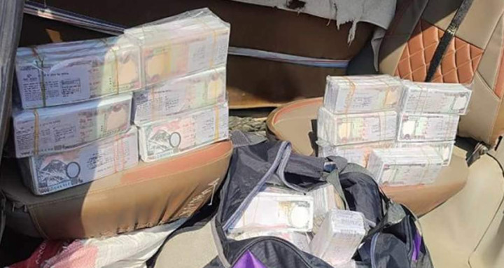 भारतीय स्करपियो गाडीबाट झण्डै २ करोड नेपाली नक्कली नोट बरामद