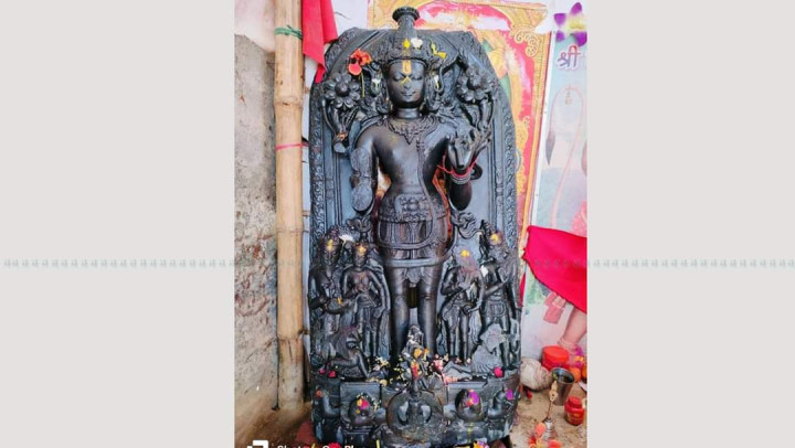 सिमरौनगढमा पोखरी खन्ने क्रममा भेटियो सूर्य भगवानको मूर्ति