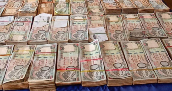 हतियार देखाएर सहकारीका कर्मचारीबाट लुटियो ८० लाख