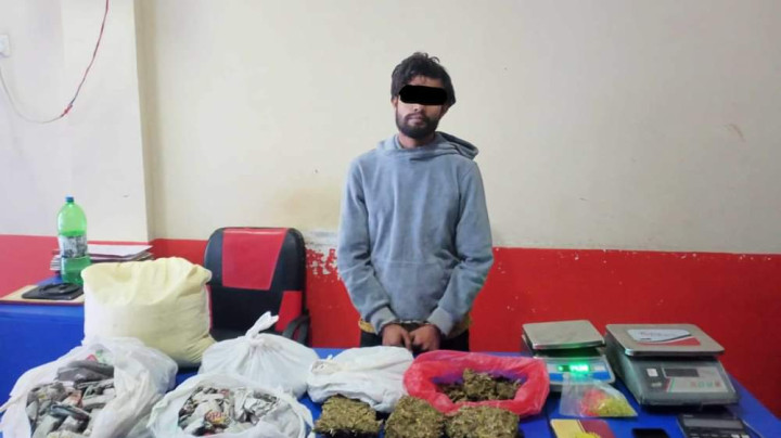 गाँजासहित युवक पक्राउ