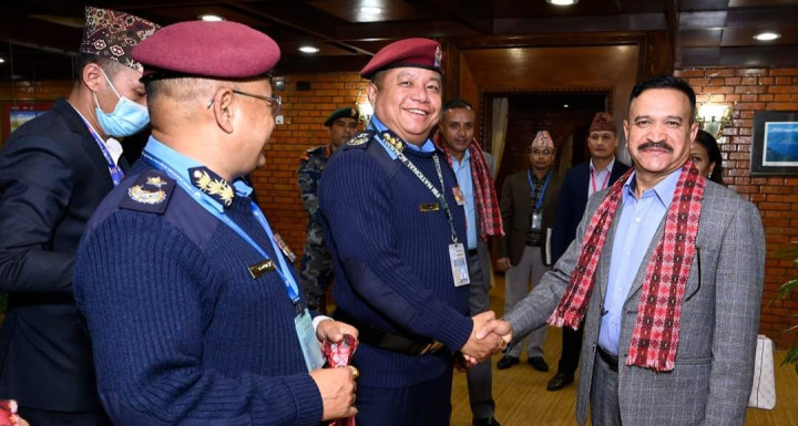 इन्टरपोलको ९१औं महासभामा सहभागी हुन प्रहरी महानिरीक्षक कुँवर अष्ट्रिया प्रस्थान