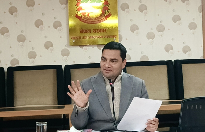 हिमोफिलिया रोगका बिरामीलाई निःशुल्क औषधि दिने स्वास्थ्य मन्त्री पौडेलको निर्णय