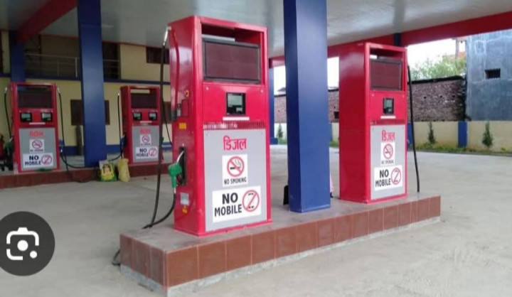 हेटौंडाको सार्वजनिक जग्गामा बनेको दुई पेट्रोल पम्पलाई ईन्धन नदिन पत्राचार